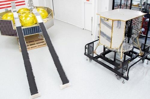 اسپیس ایكس ماه نورد یخ یاب ناسا را به ماه می برد