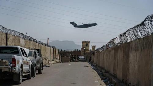 شنیده شدن صدای انفجار در کابل و رهگیری 5 راکت توسط ارتش آمریکا