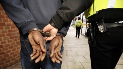 پلیس انگلیس خودرا برای افزایش جرایم و نا آرامی در زمستان آماده می کند