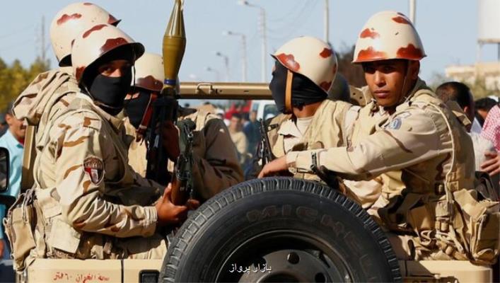 ترامپ ارتش مصر را به استفاده از حمایت های مالی آمریكا برای خرید سلاح های روسی متهم كرد
